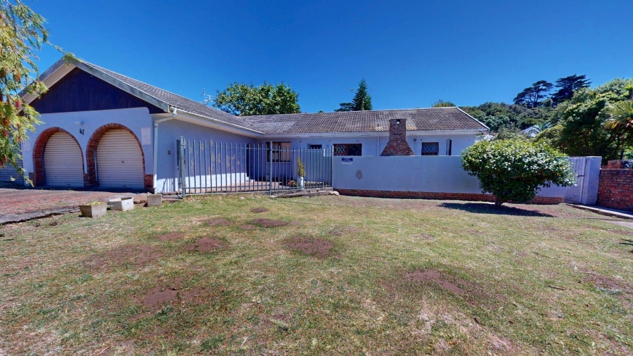 4 Bedroom Property for Sale in Walmer Heights Eastern Cape